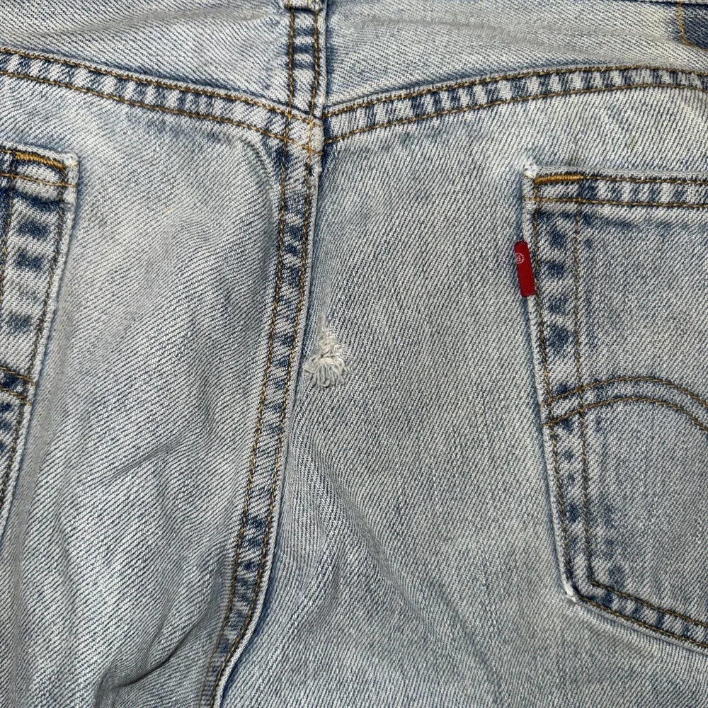 Levis used very